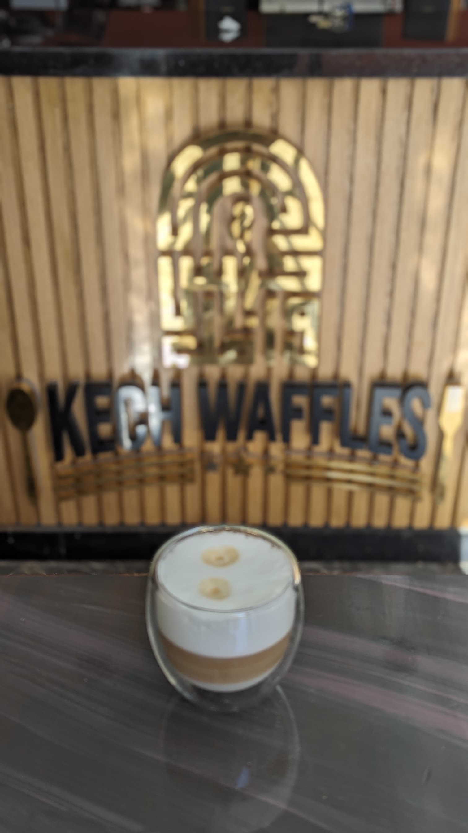 Les débuts de Kech Waffles